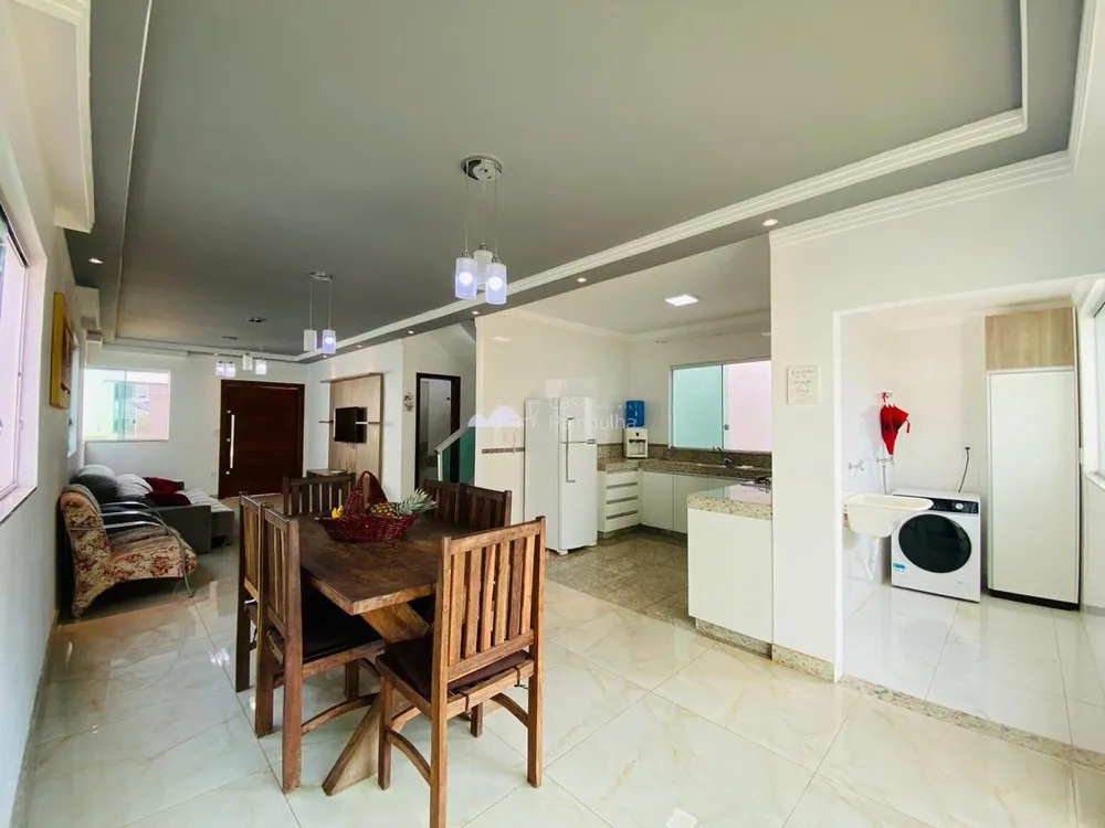 Casa, 3 quartos, 210 m² - Foto 3