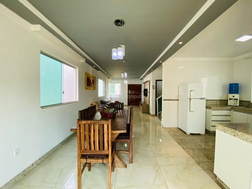 Casa, 3 quartos, 210 m² - Foto 2