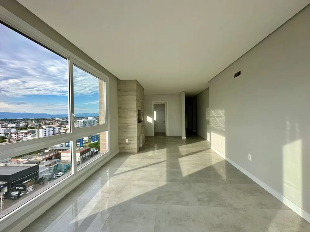 Apartamento, 3 quartos, 146 m² - Foto 1