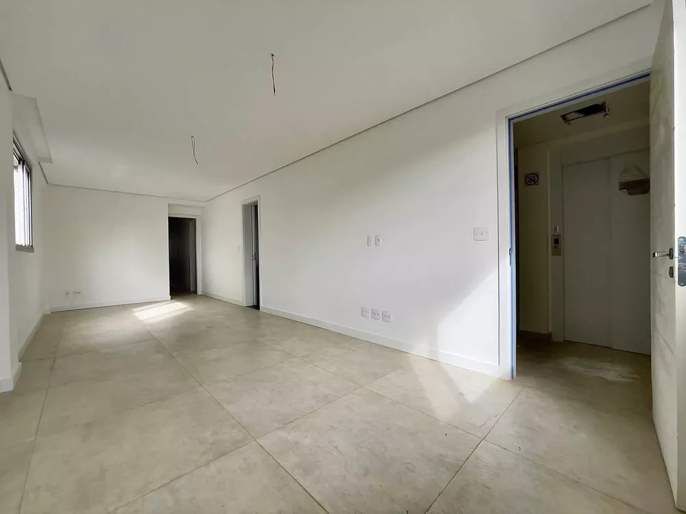 Apartamento à venda com 4 quartos, 113m² - Foto 3