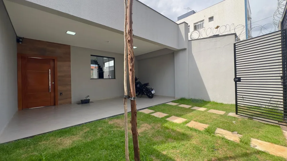 Casa, 4 quartos, 261 m² - Foto 2