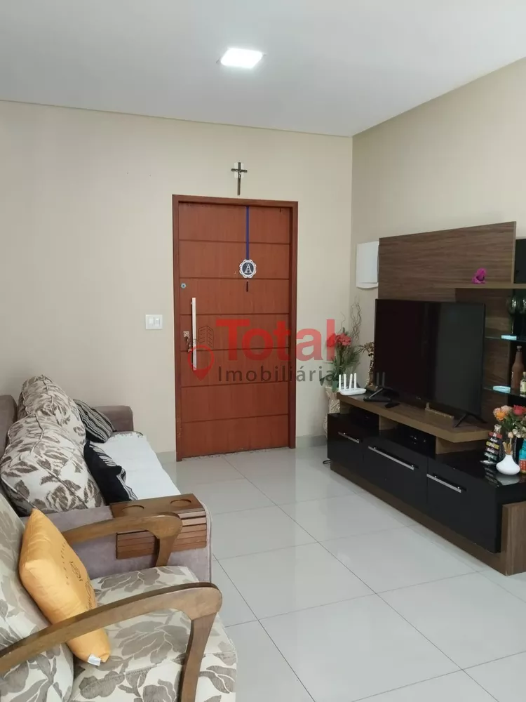 Apartamento à venda com 3 quartos, 94m² - Foto 1