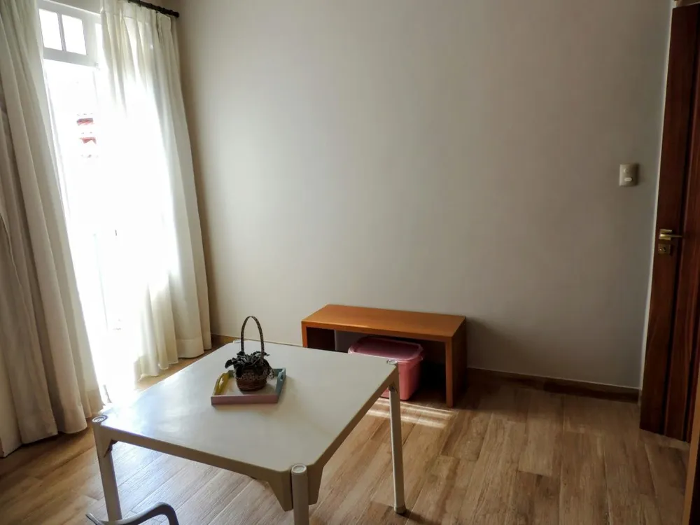 Casa, 4 quartos, 657 m² - Foto 5