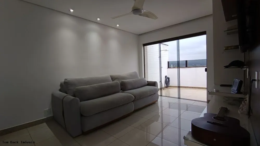 Cobertura, 4 quartos, 214 m² - Foto 6