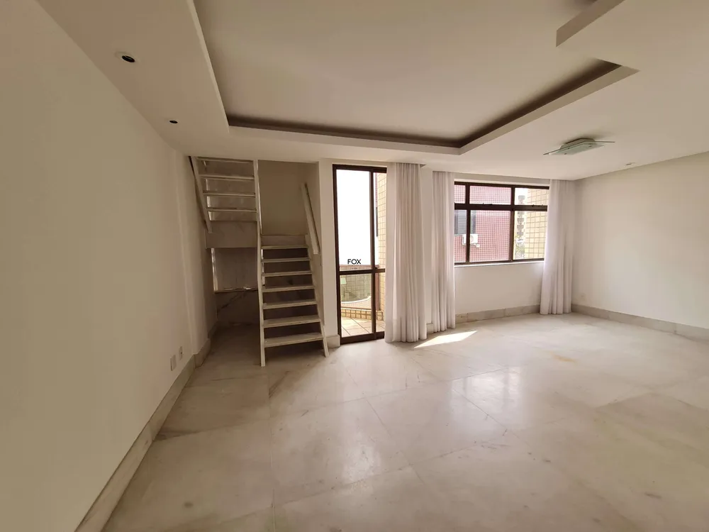 Cobertura, 3 quartos, 310 m² - Foto 2