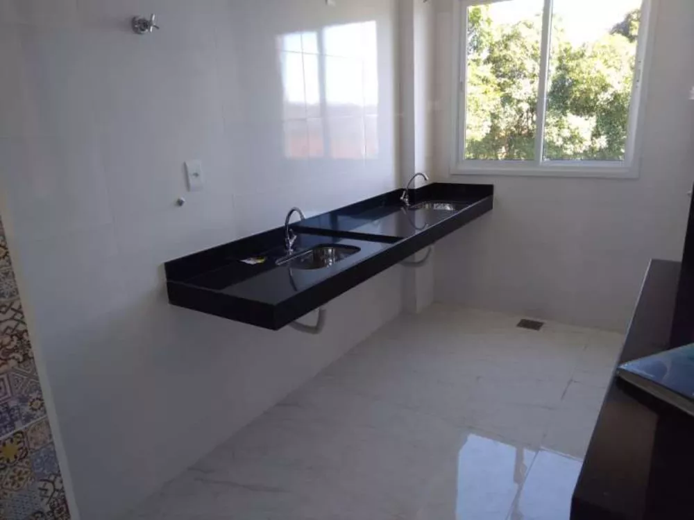 Apartamento à venda com 2 quartos, 50m² - Foto 2