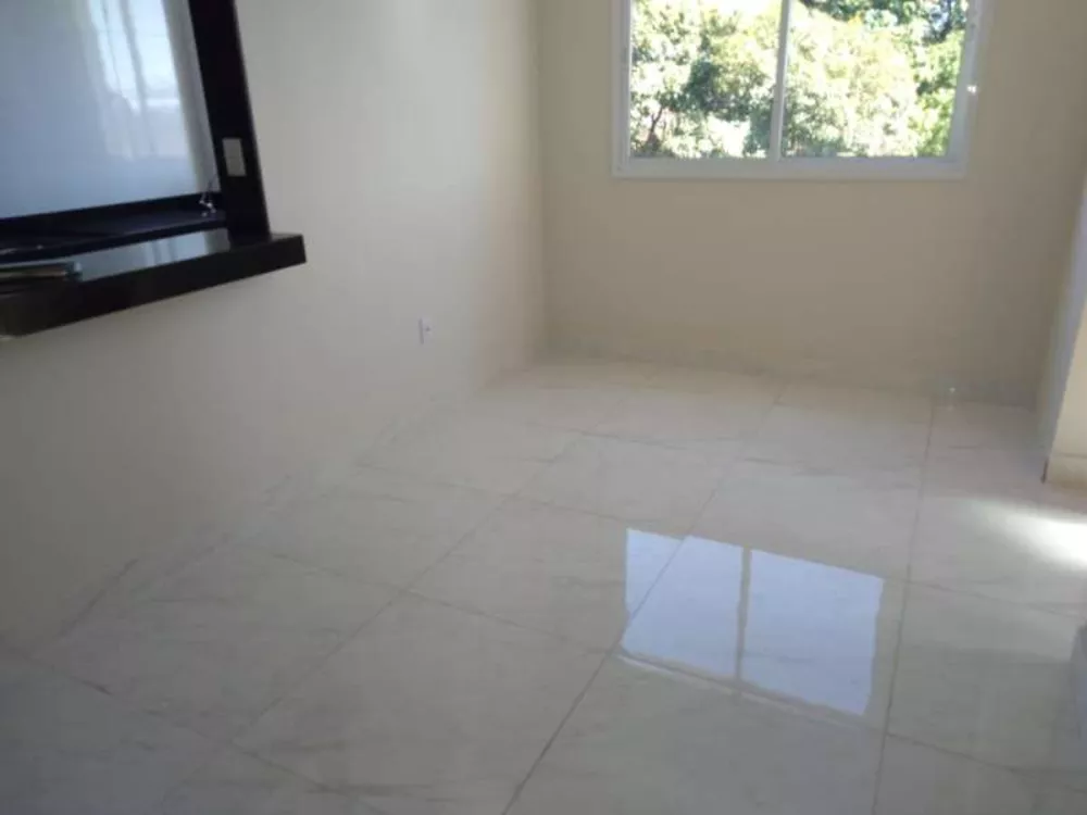 Apartamento à venda com 2 quartos, 50m² - Foto 4