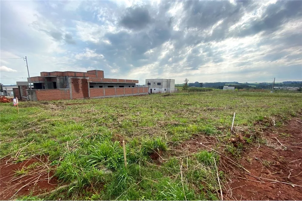 Terreno à venda, 684m² - Foto 1