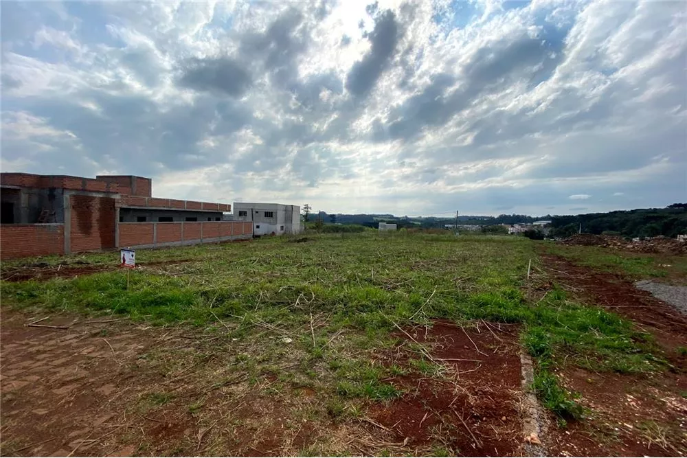 Terreno à venda, 684m² - Foto 2