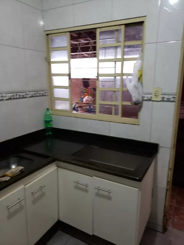 Casa à venda com 3 quartos, 400m² - Foto 15