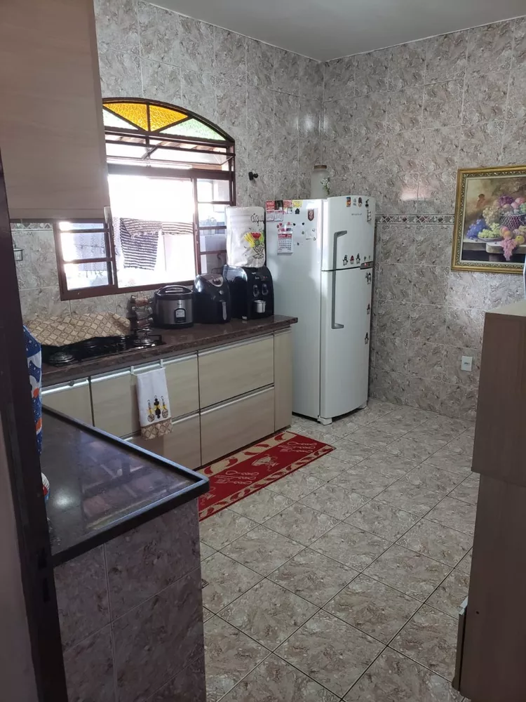 Casa à venda com 3 quartos, 400m² - Foto 14