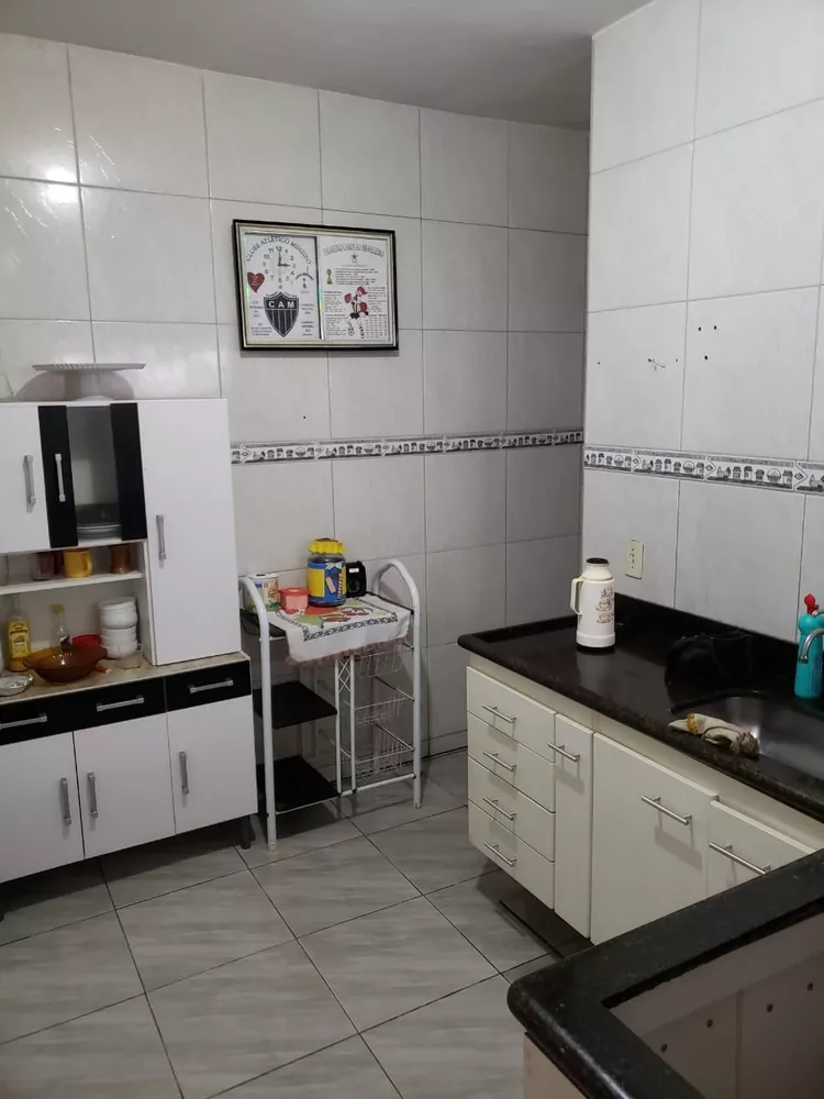 Casa à venda com 3 quartos, 400m² - Foto 20