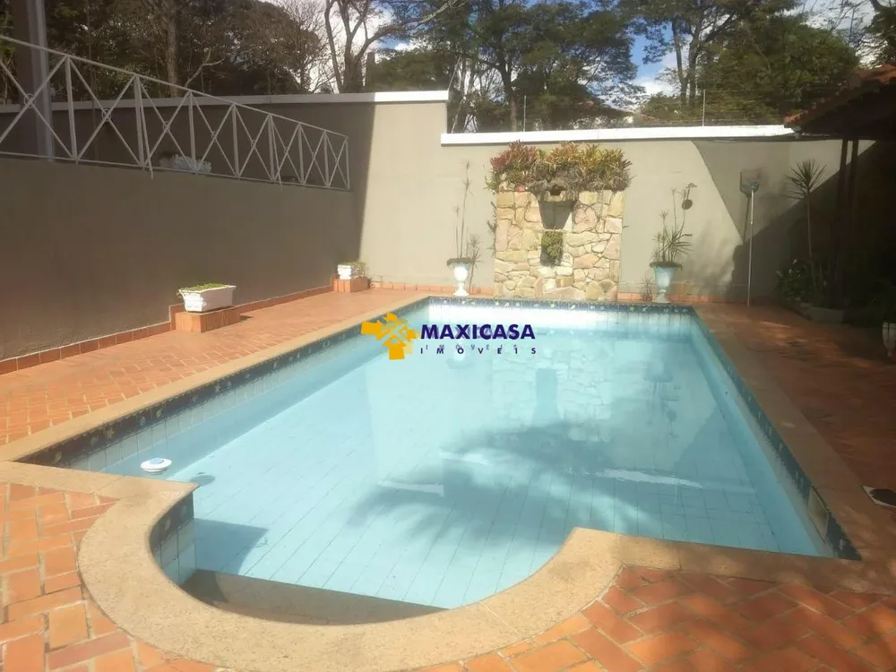 Casa, 4 quartos, 539 m² - Foto 1