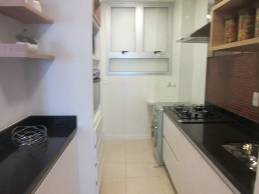 Apartamento à venda com 2 quartos, 69m² - Foto 15