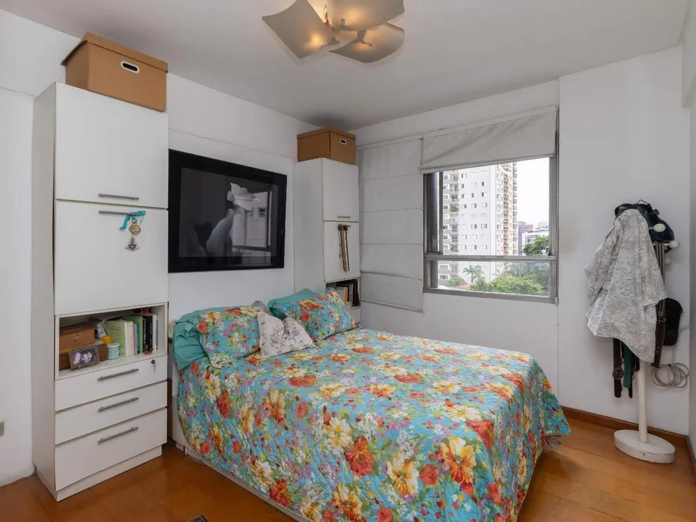 Apartamento, 3 quartos, 132 m² - Foto 2