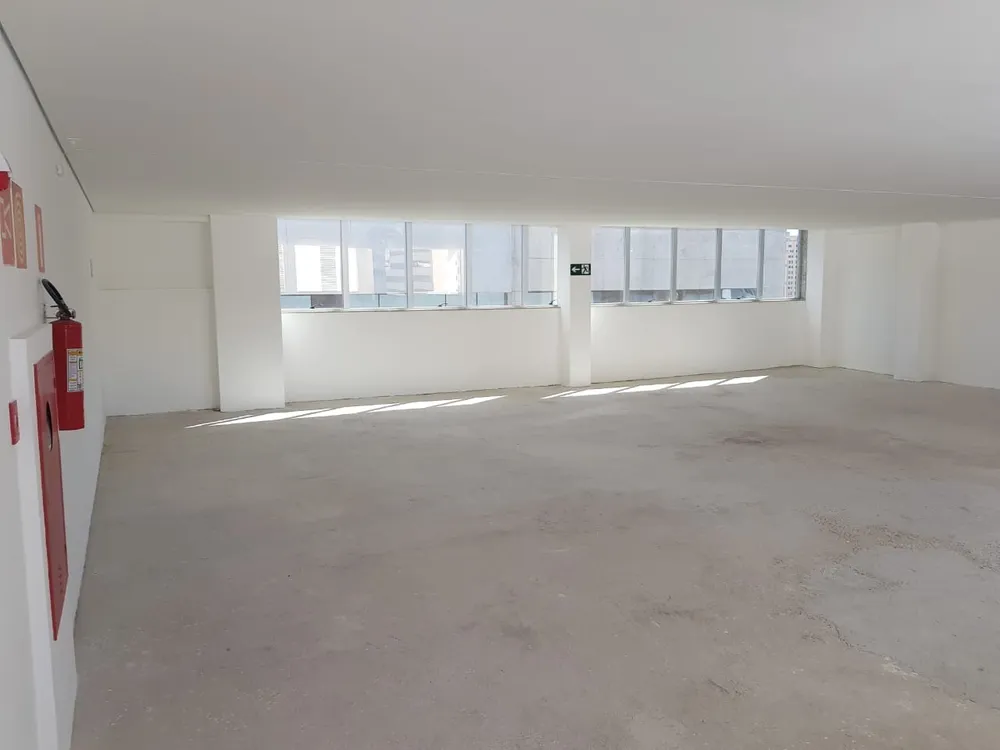 Sala-Conjunto, 378 m² - Foto 1