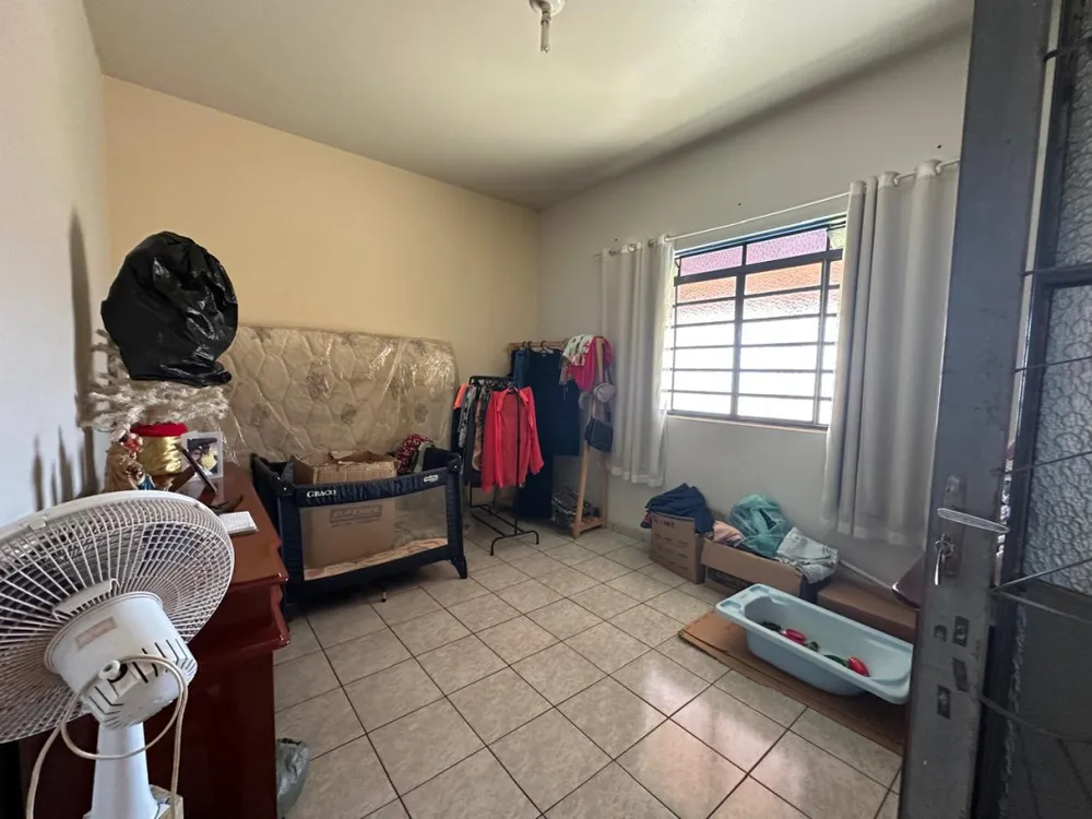 Casa, 3 quartos, 240 m² - Foto 4