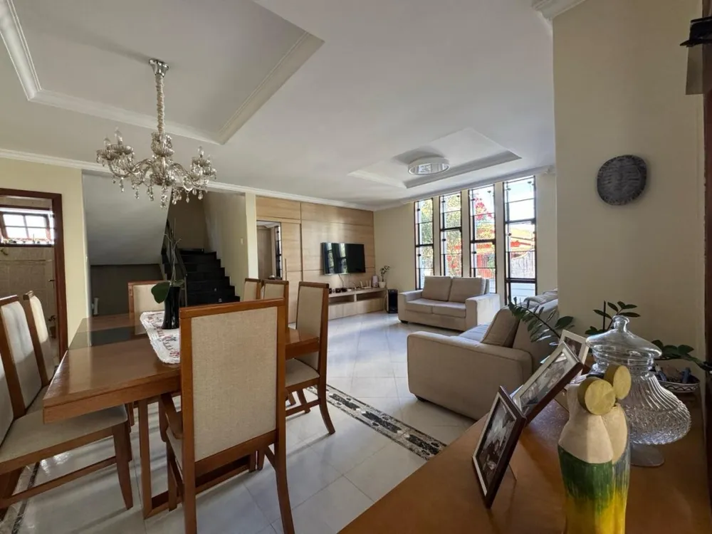 Casa, 4 quartos, 180 m² - Foto 3
