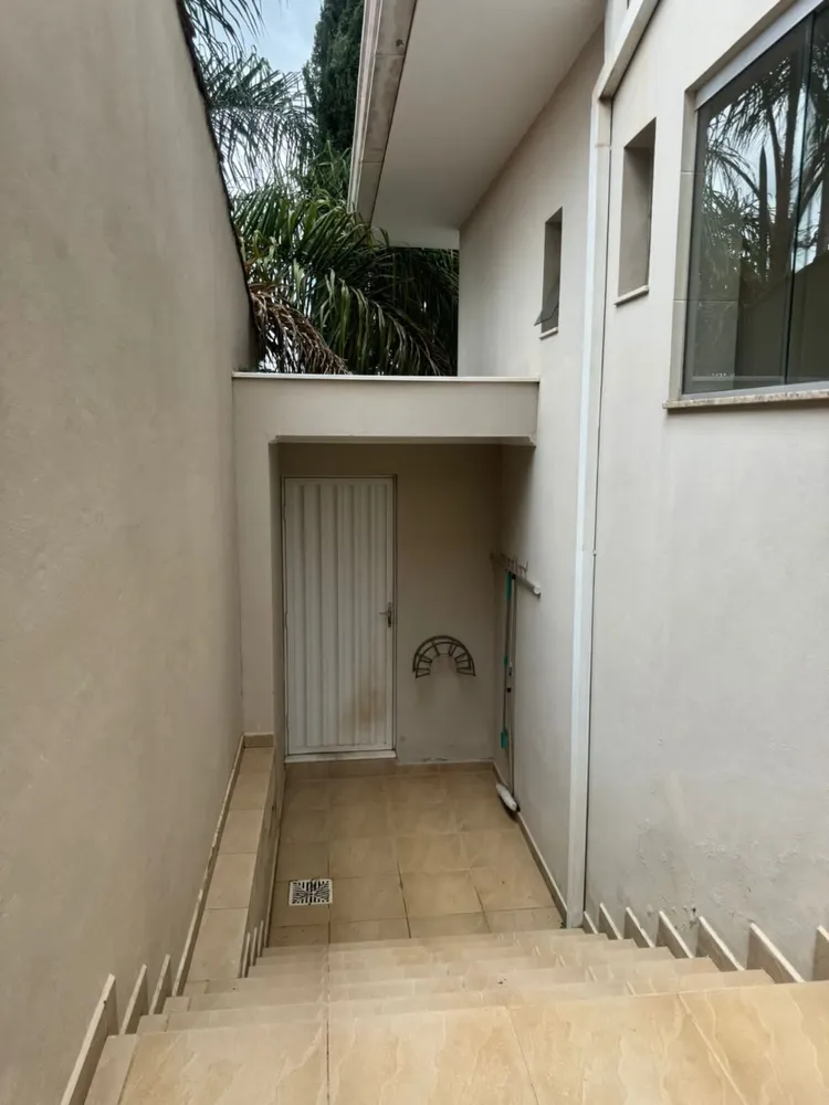 Casa, 3 quartos, 286 m² - Foto 2