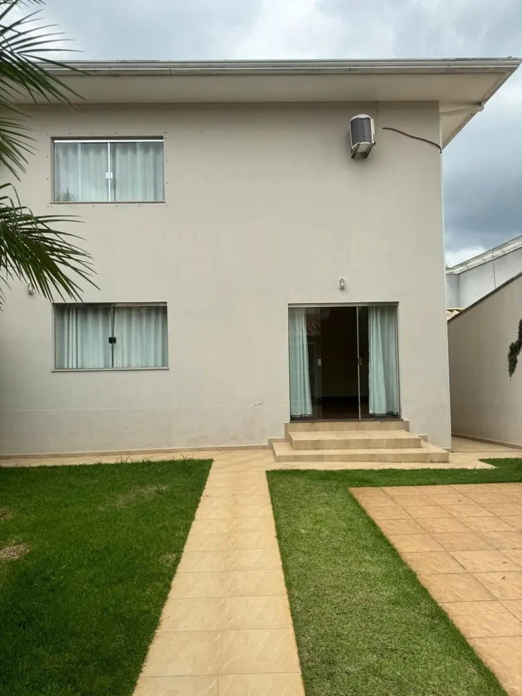 Casa, 3 quartos, 286 m² - Foto 3