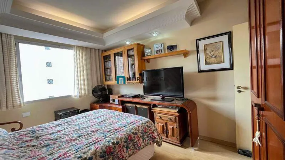 Apartamento, 4 quartos, 200 m² - Foto 11