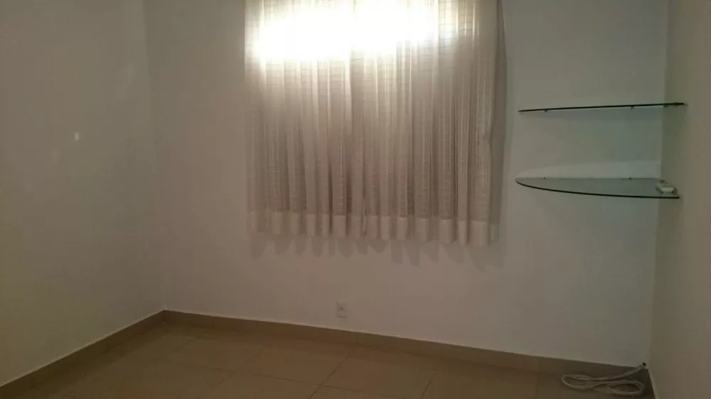 Casa à venda com 4 quartos, 120m² - Foto 12