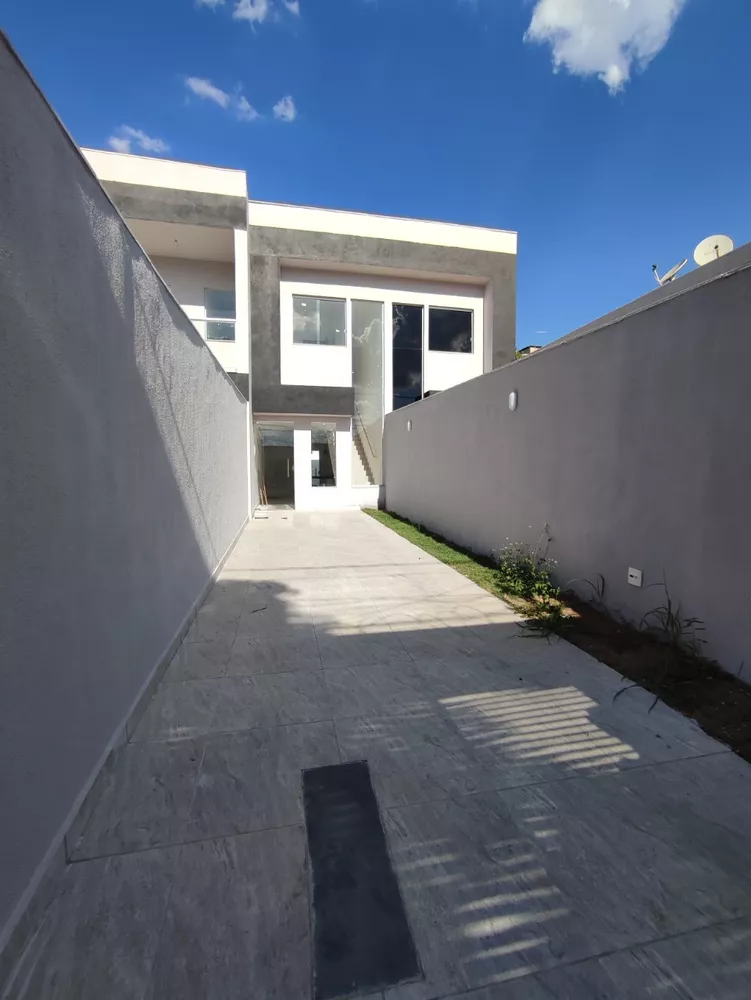 Casa para alugar com 2 quartos, 81m² - Foto 1