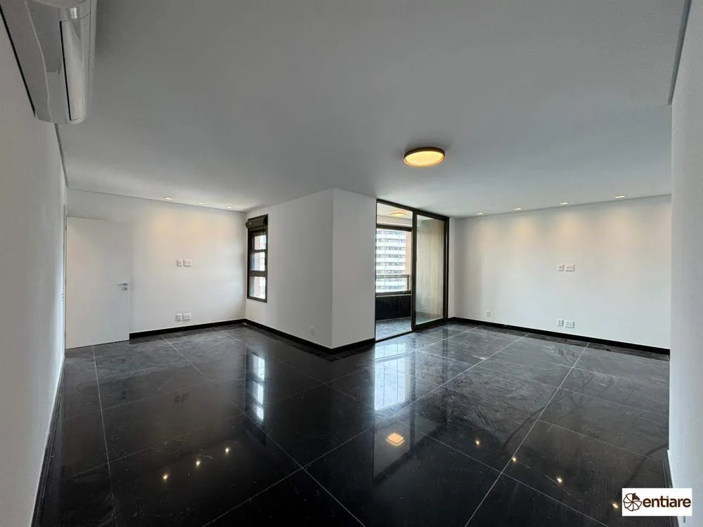 Apartamento, 3 quartos, 142 m² - Foto 1