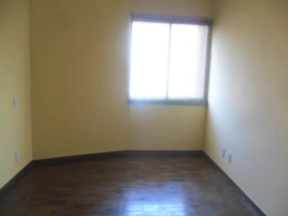 Apartamento à venda com 3 quartos, 90m² - Foto 6