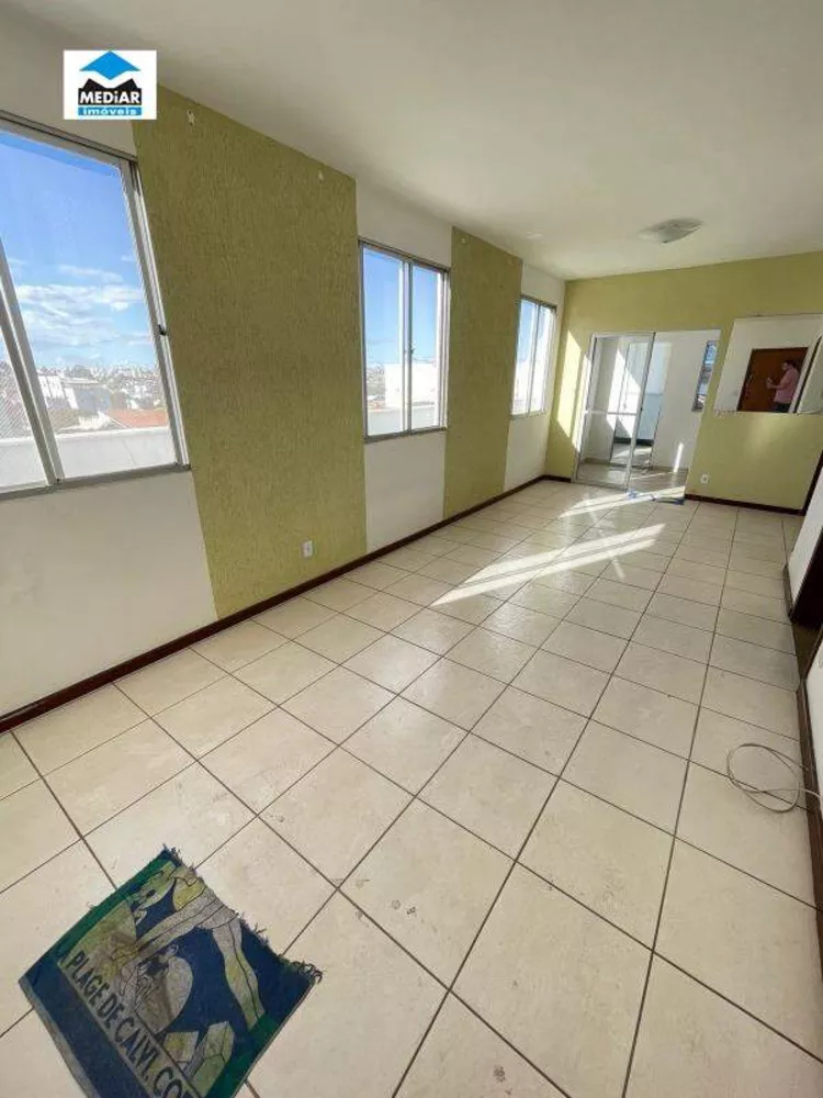 Cobertura à venda com 3 quartos, 147m² - Foto 1