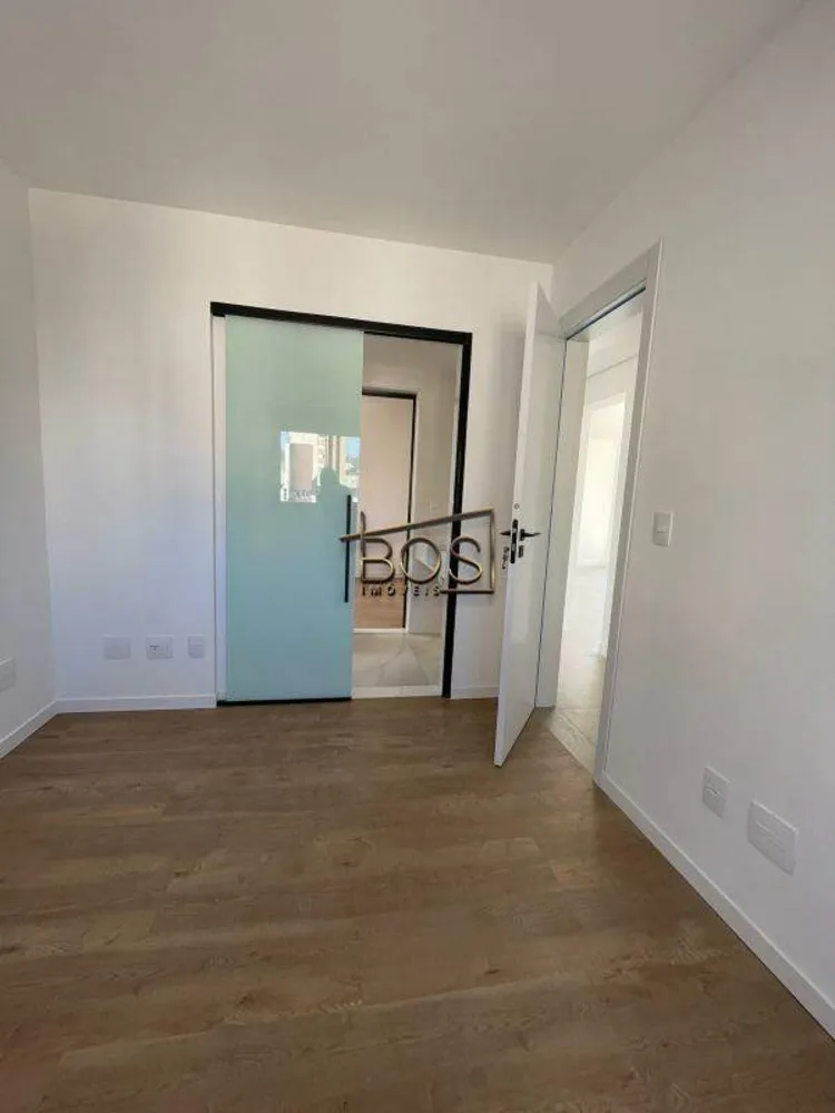 Apartamento, 3 quartos, 77 m² - Foto 1