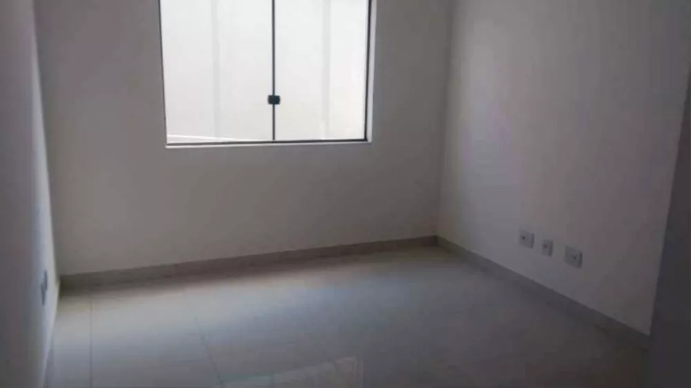 Apartamento à venda com 2 quartos, 60m² - Foto 3