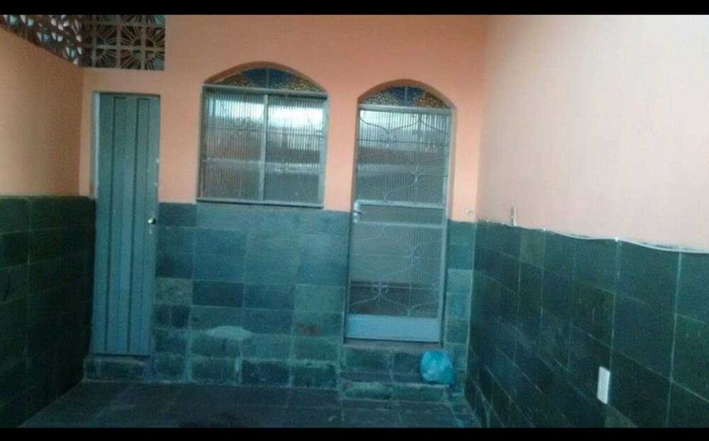 Casa à venda com 3 quartos, 400m² - Foto 3