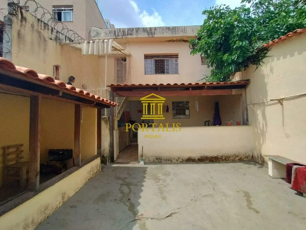 Casa, 3 quartos, 160 m² - Foto 1