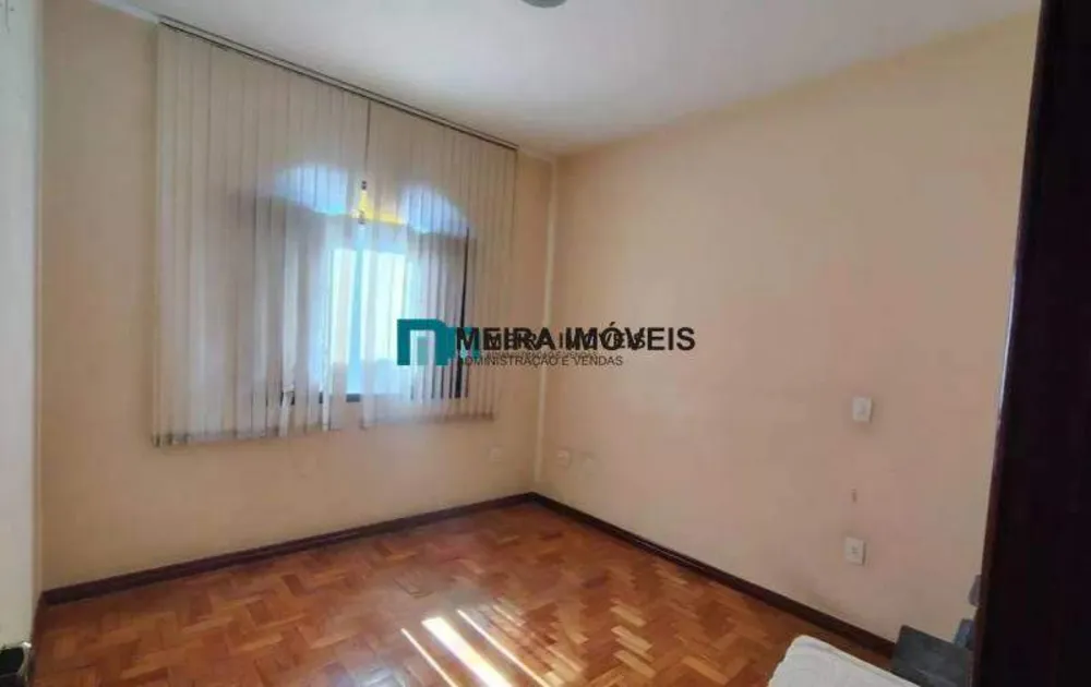 Casa, 5 quartos, 170 m² - Foto 4