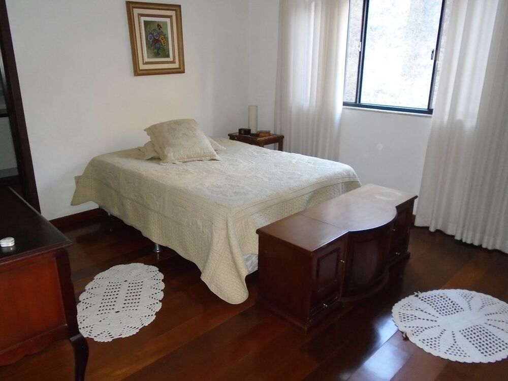 Apartamento à venda com 3 quartos, 218m² - Foto 3