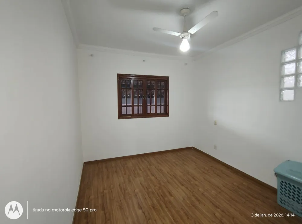 Casa, 3 quartos, 200 m² - Foto 1