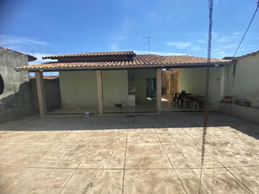 Casa, 2 quartos, 180 m² - Foto 2