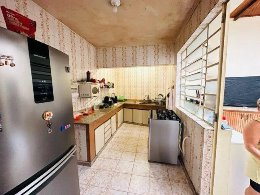 Casa, 3 quartos, 380 m² - Foto 1