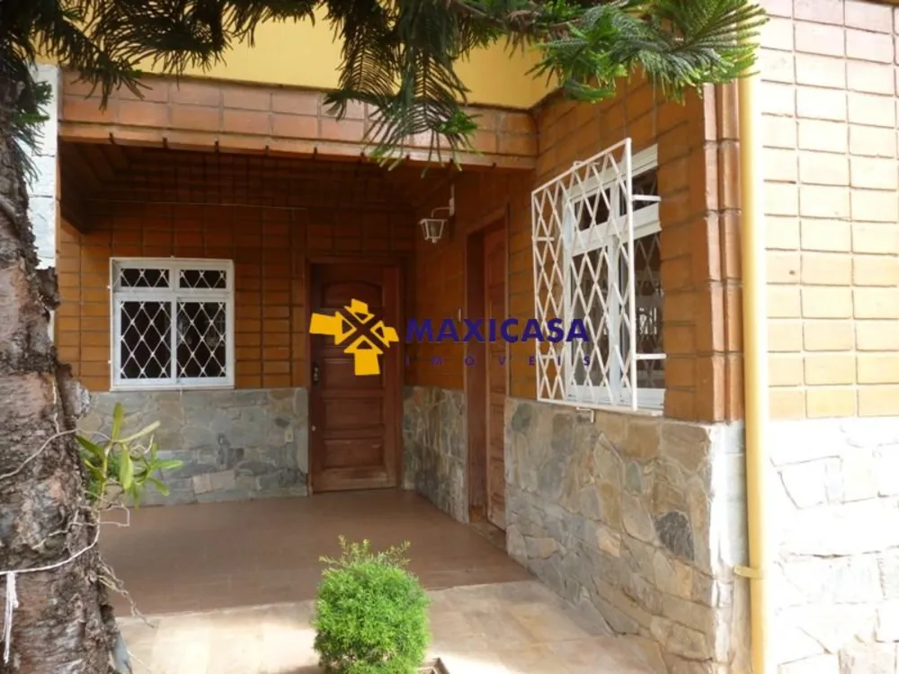 Casa, 3 quartos, 360 m² - Foto 1