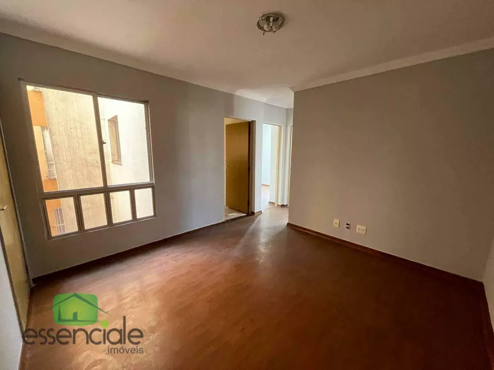 Apartamento à venda com 2 quartos, 45m² - Foto 3