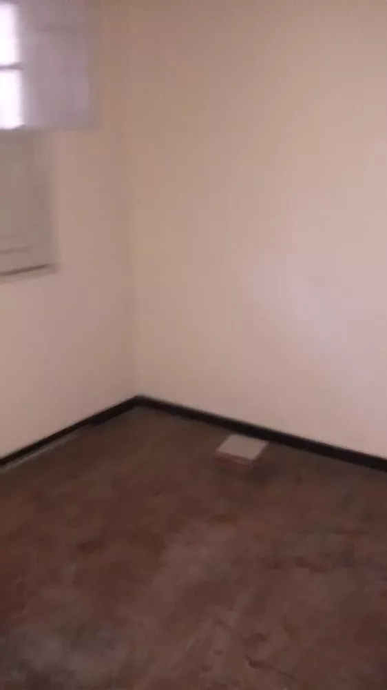 Apartamento à venda com 2 quartos, 68m² - Foto 2