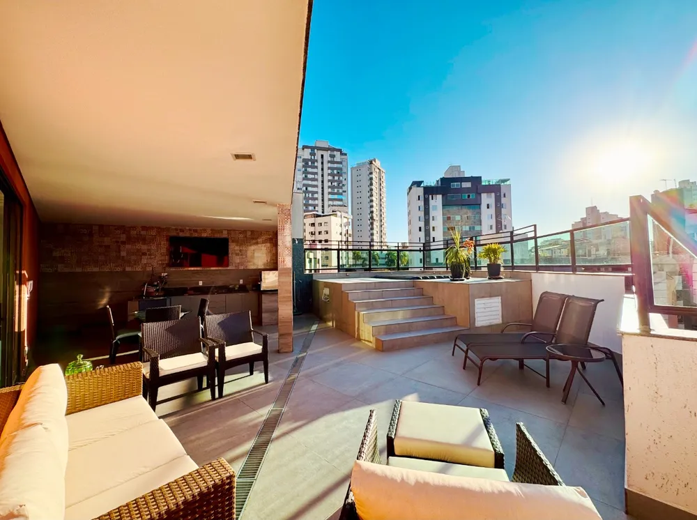 Cobertura, 4 quartos, 221 m² - Foto 2