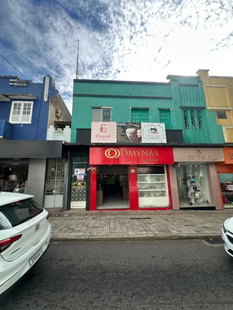 Apartamento, 3 quartos, 200 m² - Foto 1
