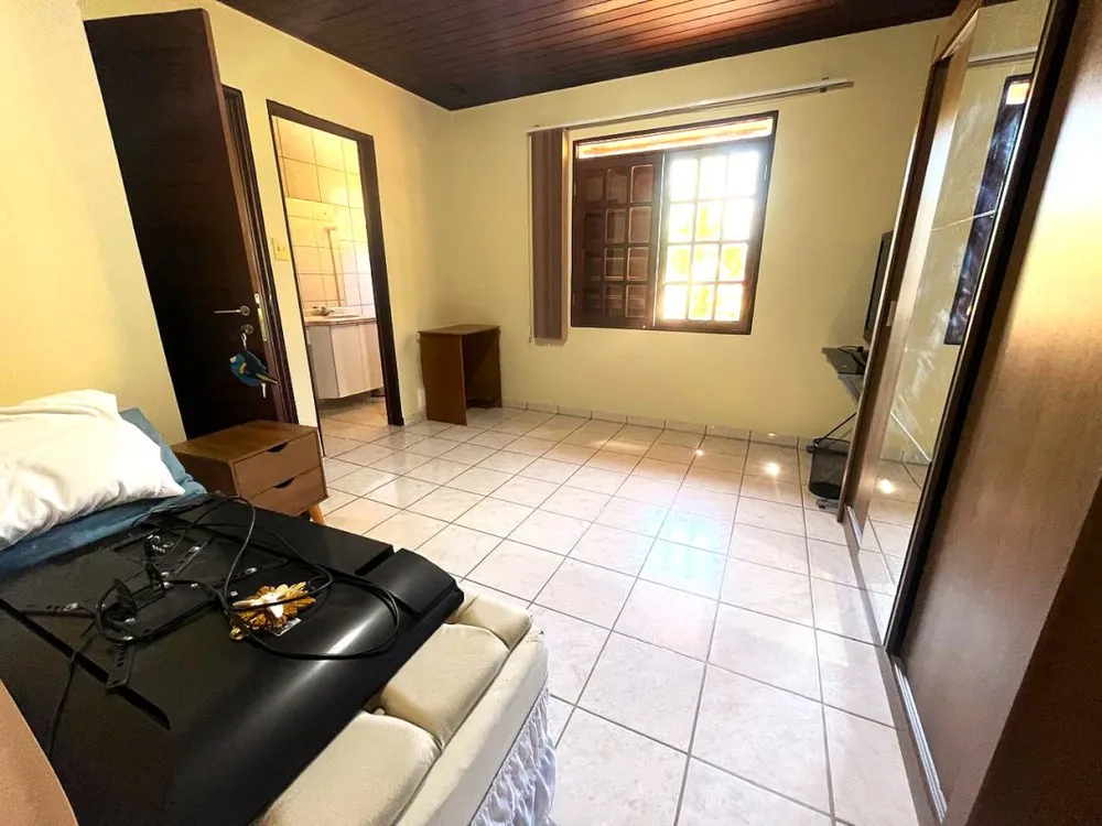 Casa, 4 quartos, 283 m² - Foto 3