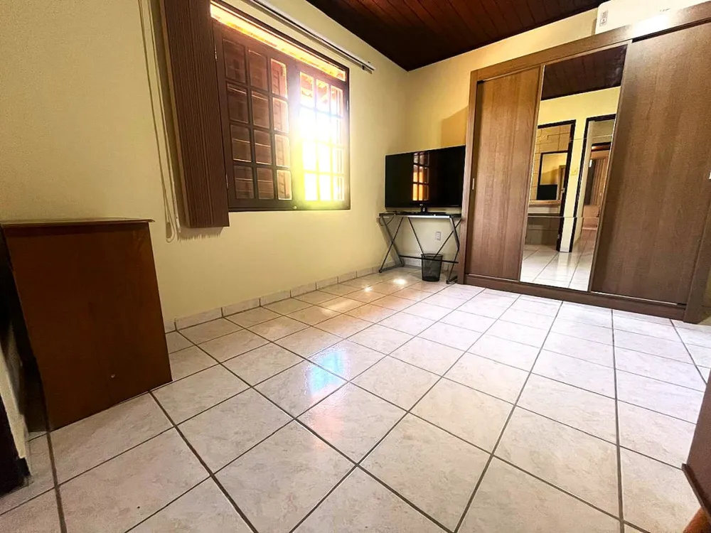Casa, 4 quartos, 283 m² - Foto 16