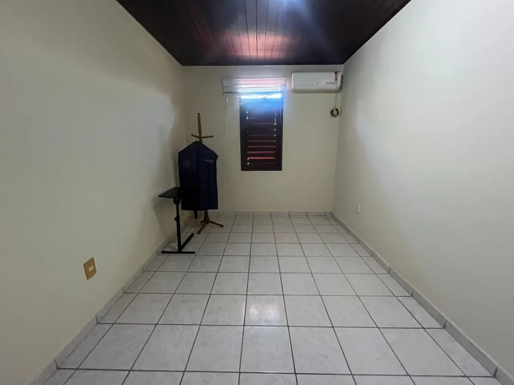 Casa, 4 quartos, 283 m² - Foto 8