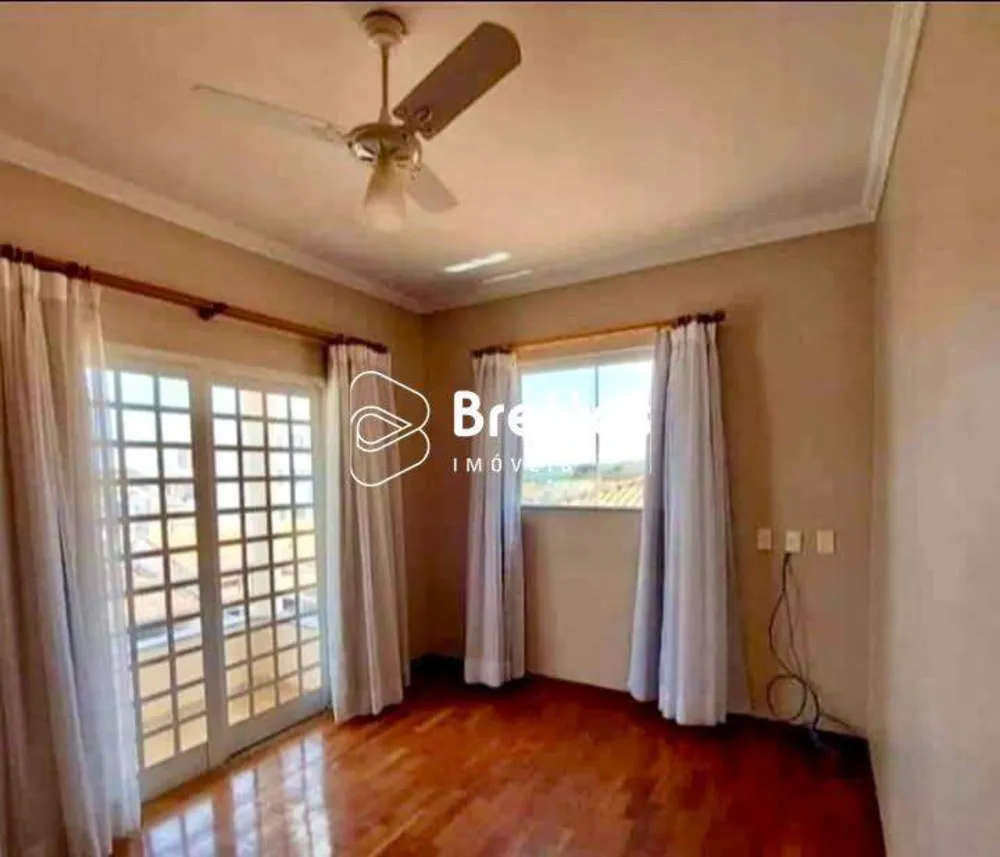 Casa, 7 quartos, 427 m² - Foto 1