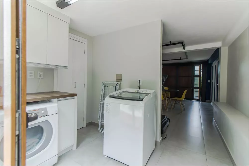 Casa à venda com 1 quarto, 237m² - Foto 13