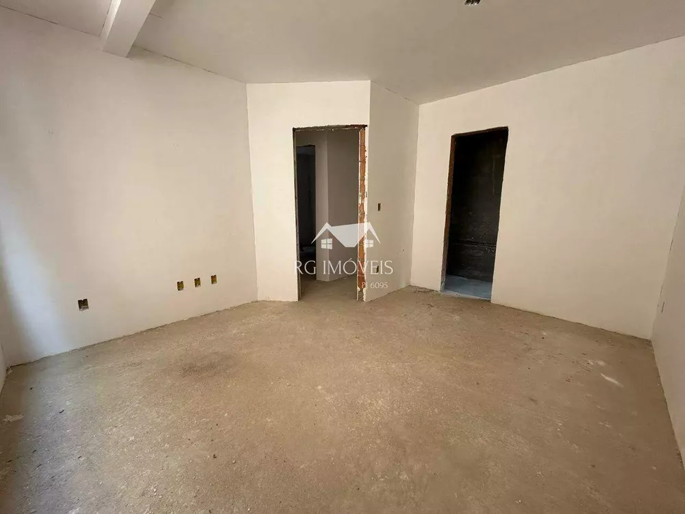 Apartamento à venda com 3 quartos, 94m² - Foto 11